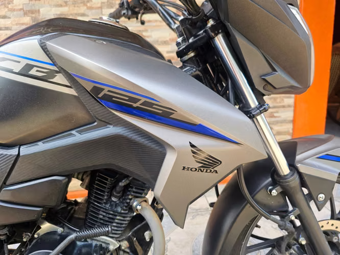 VENDO MOTO HONDA, MODELO CB 125 TWISTER, AÑO 2024, EXCELENTES CONDICIONES. - Imagen 4