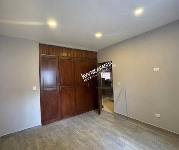 GG- Venta,  casa con piscina y terreno amplio en Carretera Sur . - Imagen 8