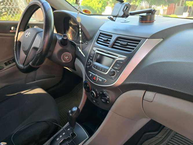 ¡EN VENTA! HYUNDAI ACCENT 2016 - Imagen 6