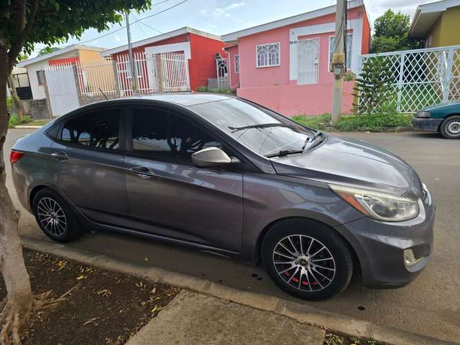 ¡EN VENTA! HYUNDAI ACCENT 2016 - Imagen 5