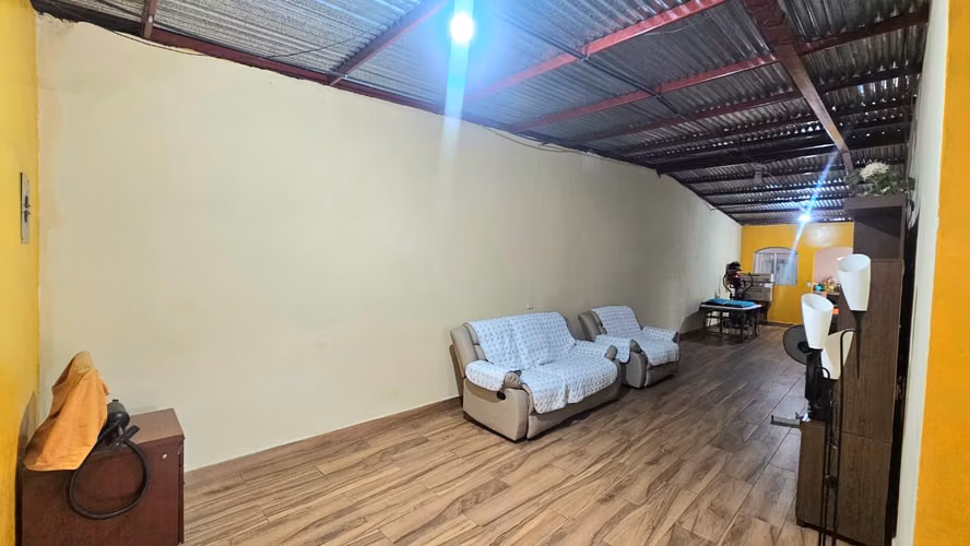 AG, SE VENDE CASA CERCANO A LA PUMA DE NINDIRI - Imagen 7