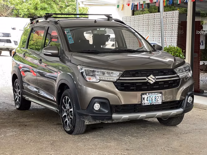 SUZUKI XL7 AÑO 2023