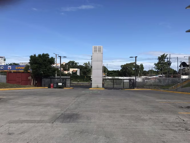 Alquiler de Modulos a pocos metros de Carretera a Masaya | Zona de alto flujo vehicular  - Imagen 3