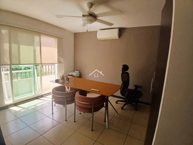 LL - Se Vende Linda Casa en Condominio en Las Colinas - Imagen 9