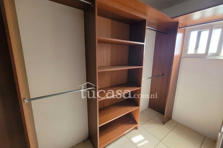 Renta con muebles en alamedas de las colinas!! 