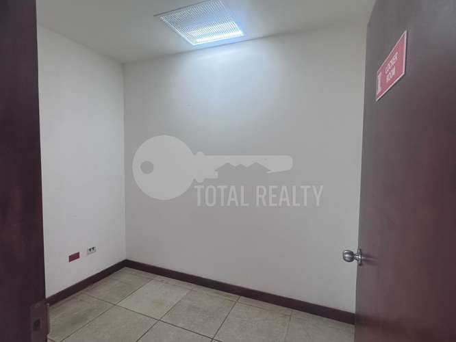Oficina en alquiler en Reparto San Juan - Imagen 11