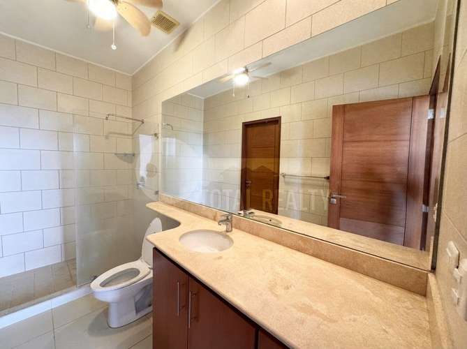 Apartamento en alquiler en Vista Lagos - Imagen 2