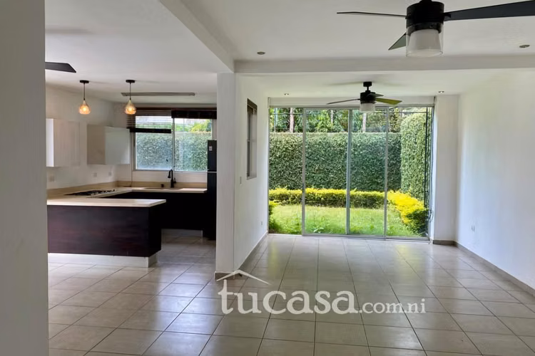 Renta casa con linea blanca y el internet incluido  - Imagen 5