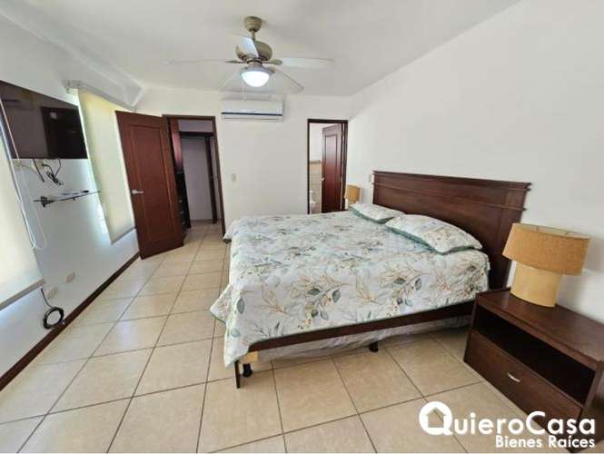 Se renta Casa amueblada en las colinas 