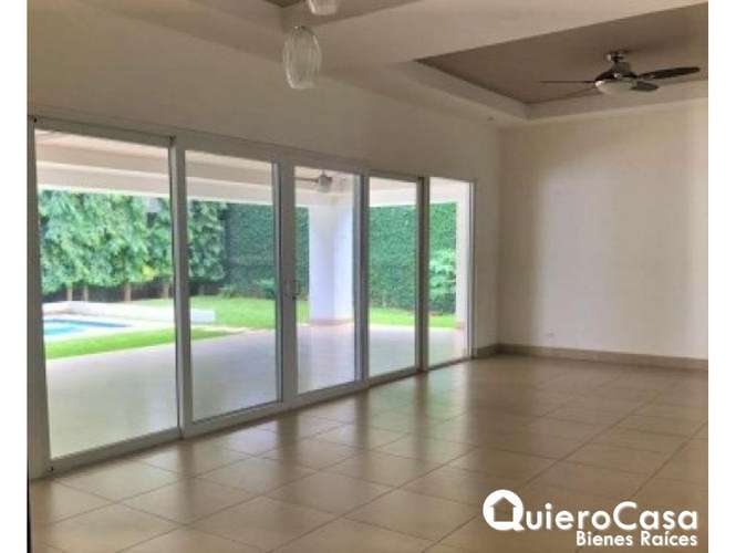 Preciosa casa en Santo Domingo, El Mango - Imagen 10