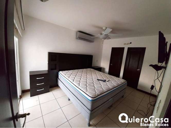 Bienvenido a tu Nuevo Hogar: Casa Amueblada en Renta