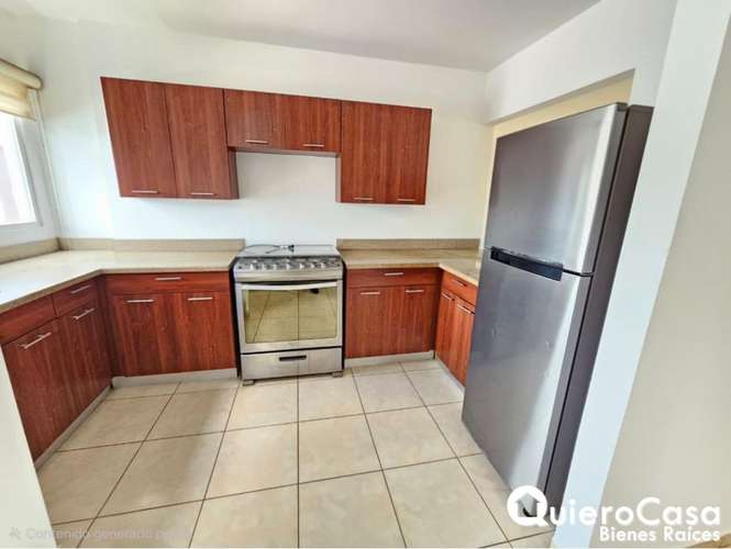 Casa Amueblada en Renta en Las Colinas - Imagen 6