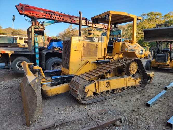 TRACTOR CATERPILLAR D5M EN POLIZA, 5 MIL HRS REALES, NEGOCIABLE