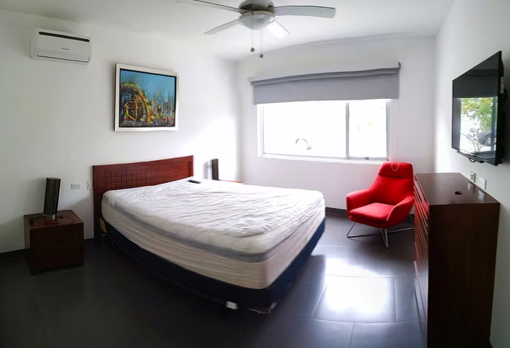 Alquilo moderno apartamento amueblado en Los Robles - Imagen 4
