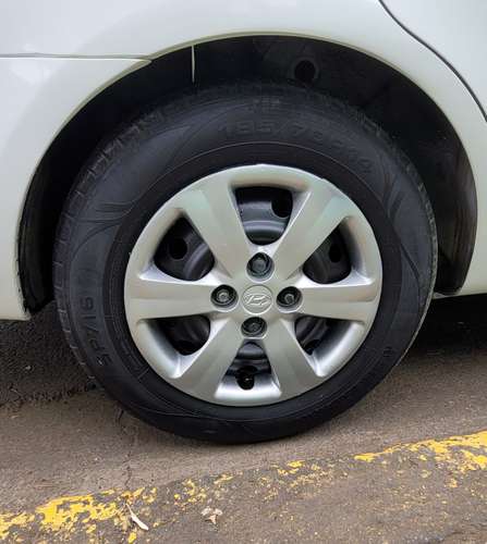 HYUNDAI ACCENT 2009 AUTOMÁTICO!  - Imagen 2