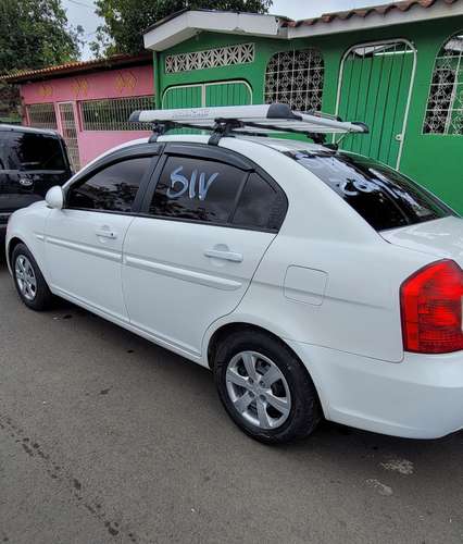 HYUNDAI ACCENT 2009 AUTOMÁTICO!  - Imagen 7