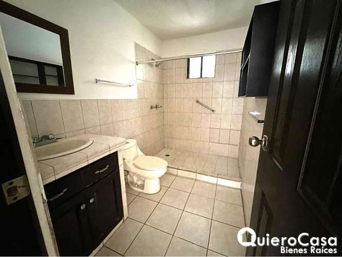 Hogar acogedor en Las Colinas - Imagen 4