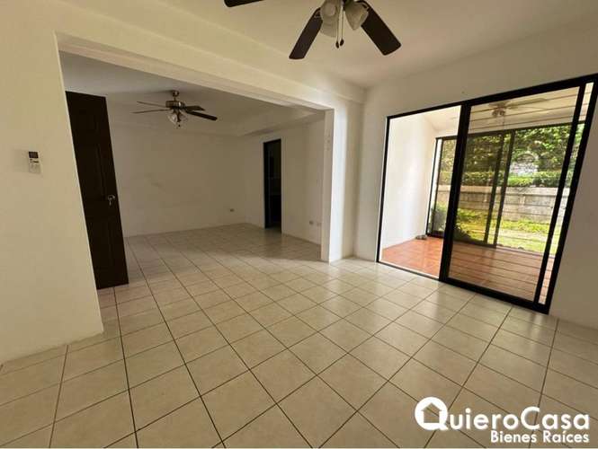 Hogar acogedor en Las Colinas - Imagen 7
