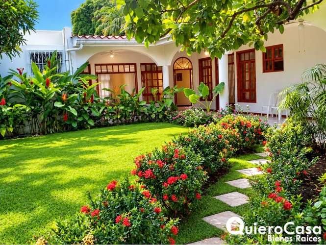 Casa en Renta con Linea Blanca en Las Colinas - Imagen 12