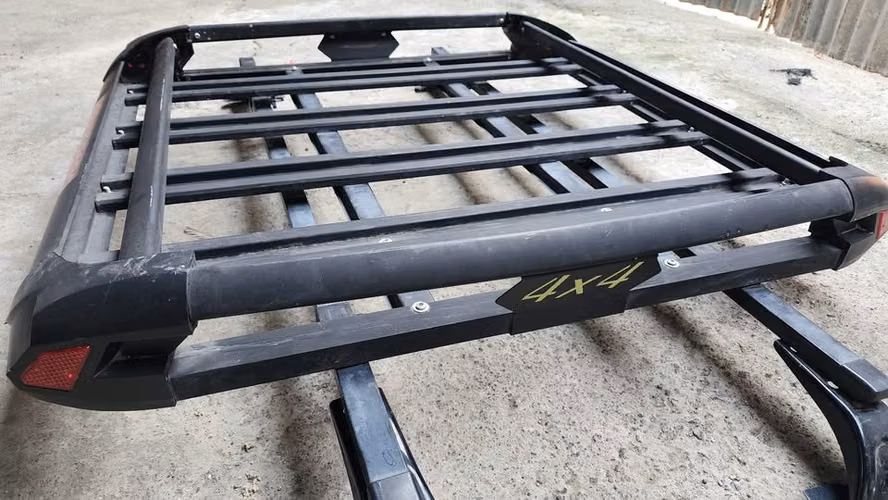 Se vende Canastera buen estado para adaptar en carro o camioneta 4x4. - Imagen 1