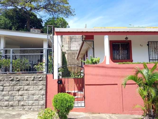 VENTA DE HERMOSA CASA EN CLIMA FRESCO