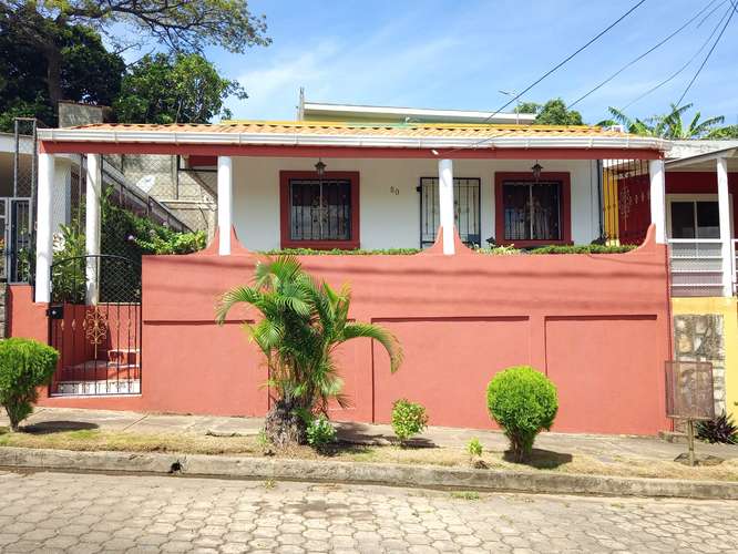 VENTA DE HERMOSA CASA EN CLIMA FRESCO - Imagen 3