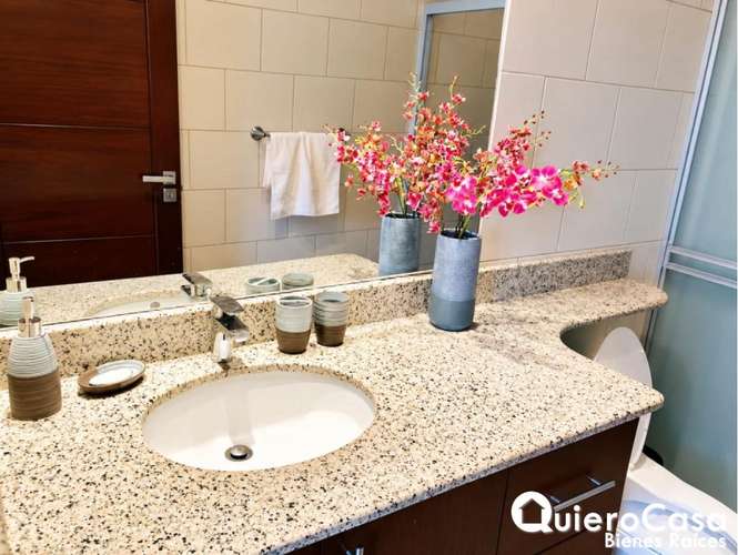 Apartamento en renta en Las Cumbres - Imagen 3