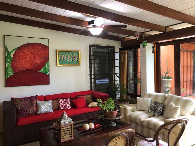 Se vende amplia casa en Santo Domingo - Imagen 9