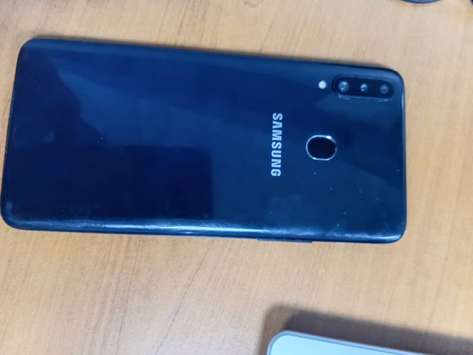 Samsung Galaxy A20 - Imagen 2