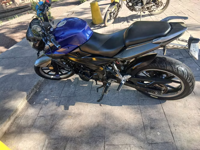 Moto Raybar 250 drifter - Imagen 1
