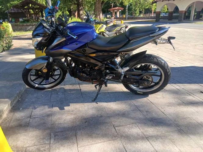Moto Raybar 250 drifter - Imagen 4