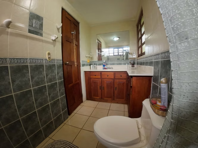 CB - Casa full muebles en excelente estado en Resid. Campo Bello