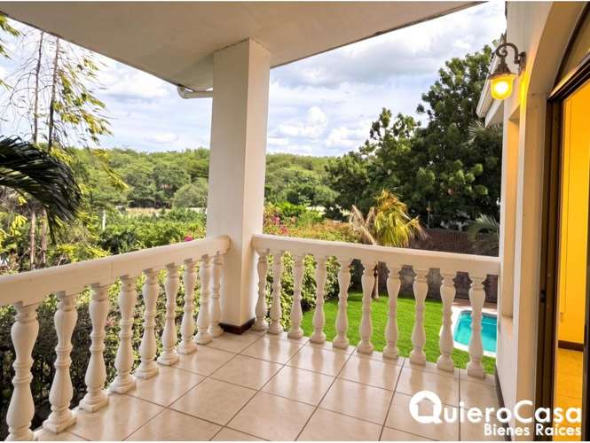 Preciosa residencia en venta en Las Cumbres - Imagen 19