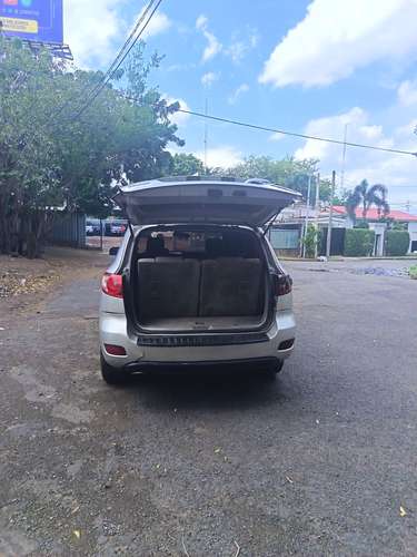 Hyundai Santa Fe 2008 $5,800 No Negociable Donde está y Como está - Imagen 17
