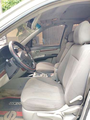Hyundai Santa Fe 2008 $5,800 No Negociable Donde está y Como está - Imagen 10
