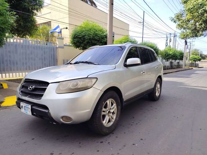 Hyundai Santa Fe 2008 $5,800 No Negociable Donde está y Como está - Imagen 4