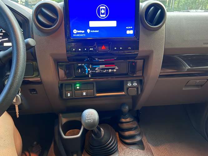 Land Cruiser 76 con 1250kms 40 aniversario 