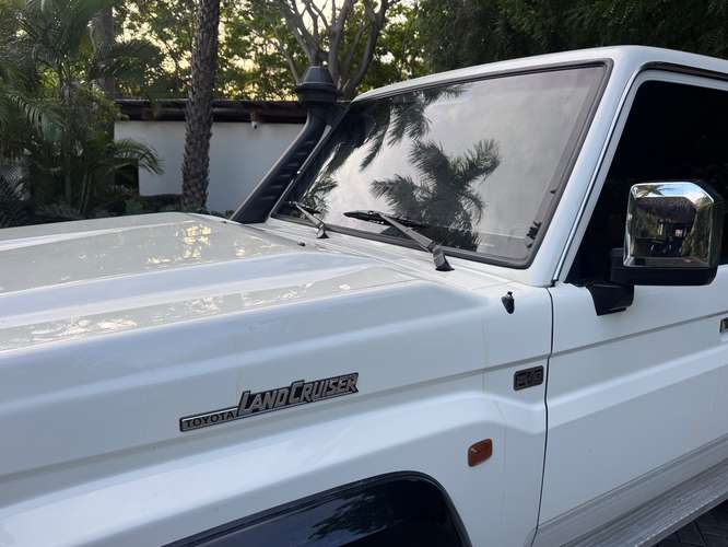 Land Cruiser 76 con 1250kms 40 aniversario 