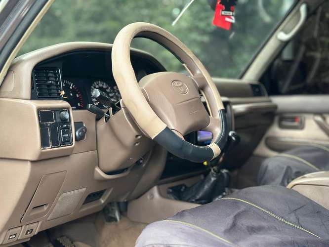 Land Cruiser serie 80 