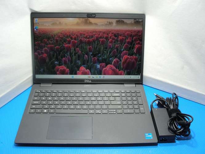 Laptop Dell Latitude 3520 | Core i5 11va Gen | 8GB RAM | SSD 256GB | Windows 11 | Computadora portátil