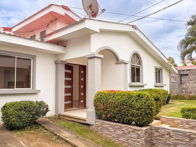  CASA EN RENTA EN RECIDENCIAL PALMANOVA | US$850/MES - Imagen 1
