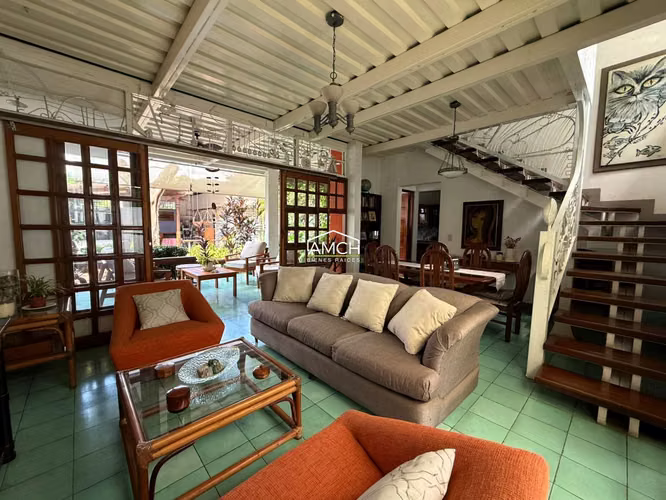 AM-SE VENDE CASA SUPER BIEN UBICADA EN BOLONIA - Imagen 5