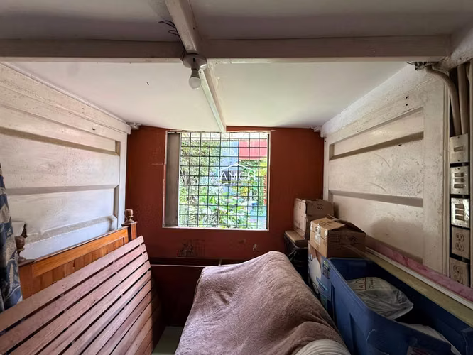 AM-SE VENDE CASA SUPER BIEN UBICADA EN BOLONIA - Imagen 18