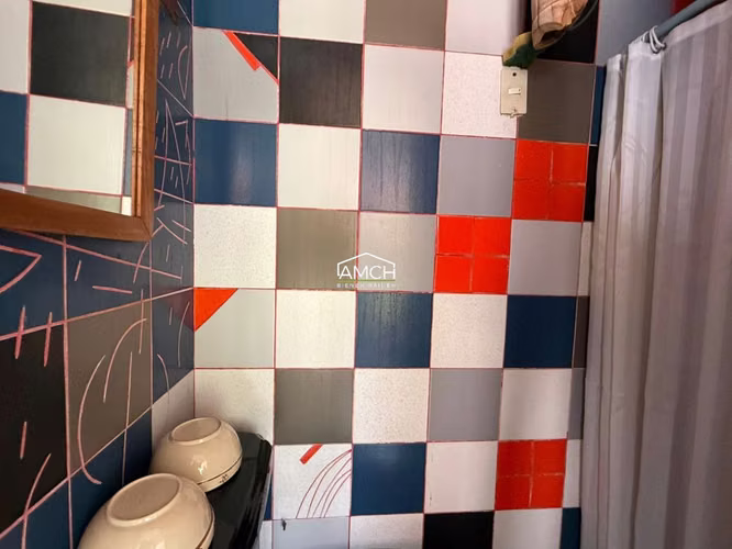 AM-SE VENDE CASA SUPER BIEN UBICADA EN BOLONIA - Imagen 12