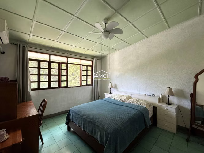 AM-SE VENDE CASA SUPER BIEN UBICADA EN BOLONIA - Imagen 13