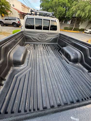 Toyota Hilux Una Cabina 2019 4x4 - Imagen 8