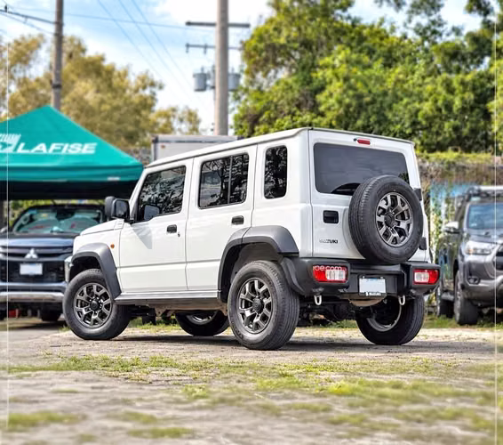 SUZUKI JIMNY 5 PUERTAS 4X4 MECANICO AÑO 2026 - Imagen 2