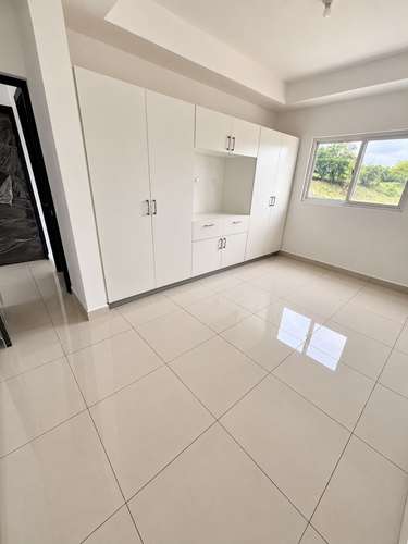 CASA EN RENTA EN Condominio San esteban,Carretera a Masaya | US$1,300  - Imagen 8