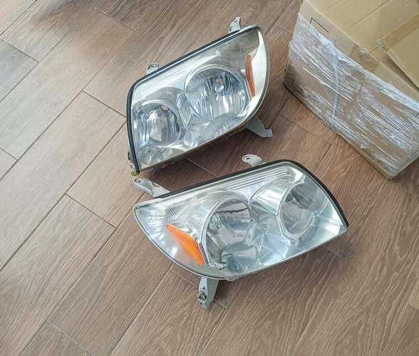 Focos para Toyota 4Runner 2006 