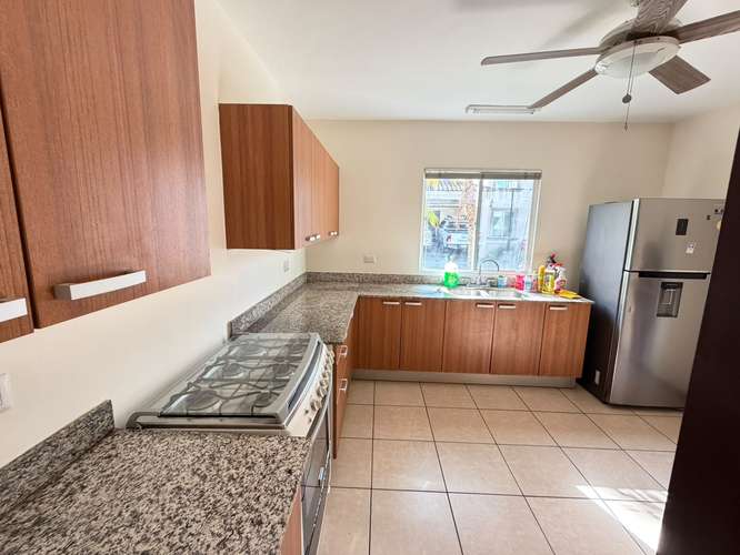 Alquiler de Casa en Las Colinas  - Imagen 2